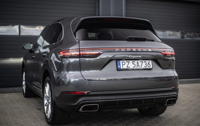 Porsche Cayenne cena 315000 przebieg: 35330, rok produkcji 2020 z Poznań małe 137